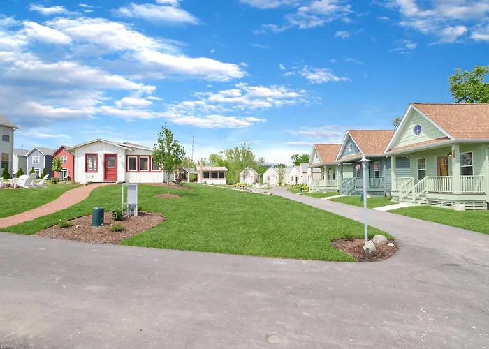 Holiday home Bunkies- The Hold Ottawa